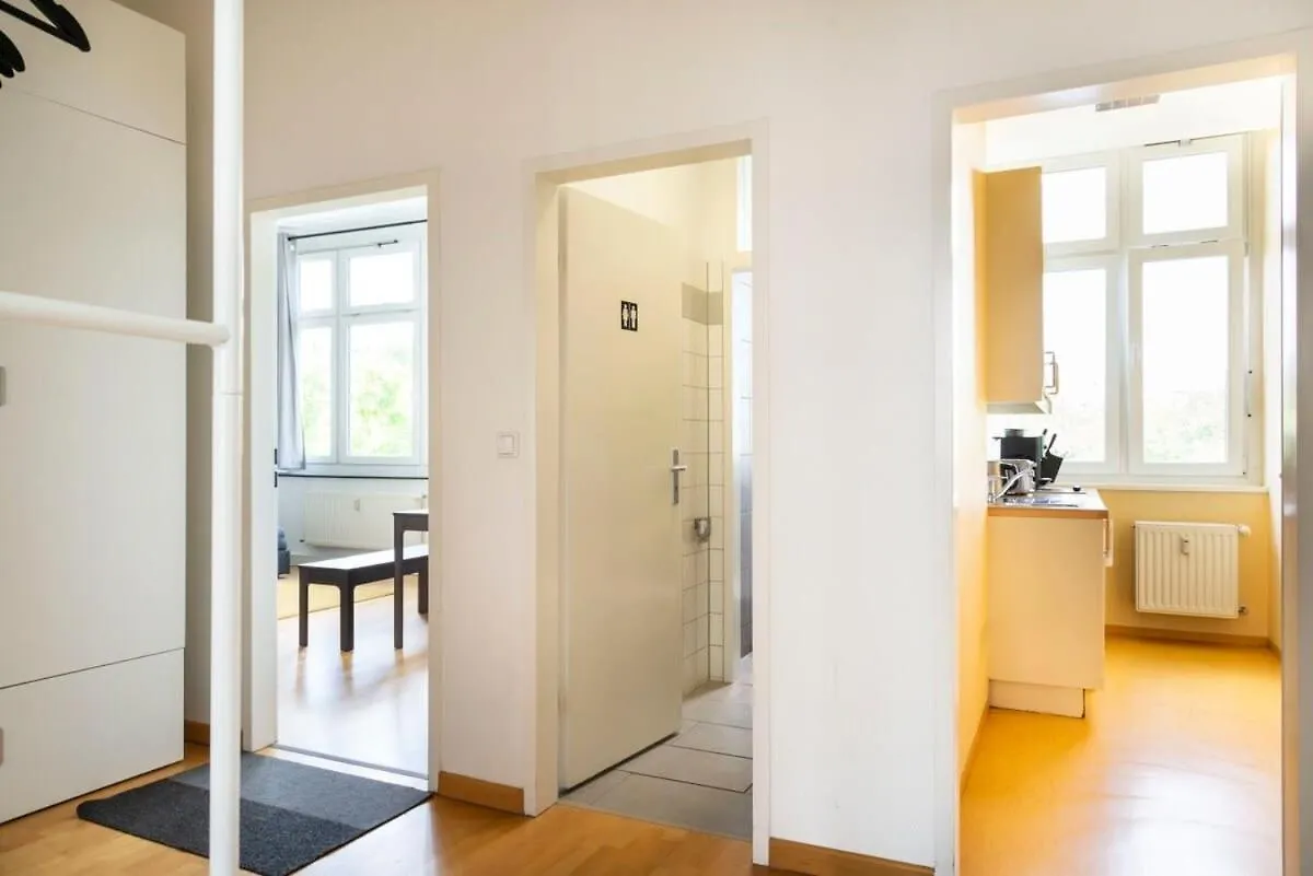 Central Big Apartment Self Checkin Berlin